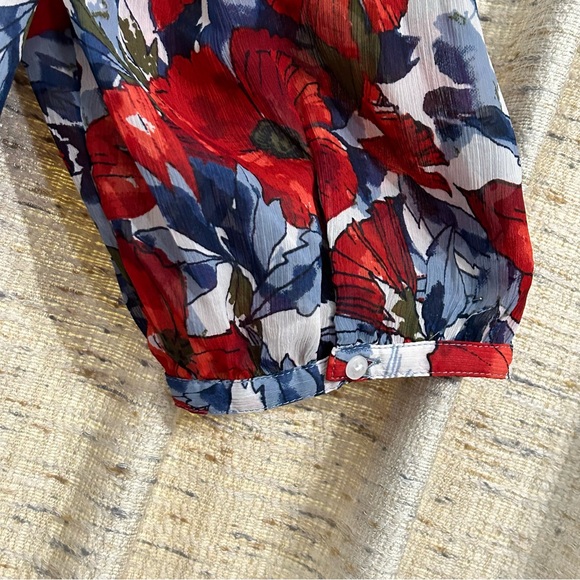 A Pea In The Pod Maternity Off The Shoulder Floral Blouse - Picture 8 of 8